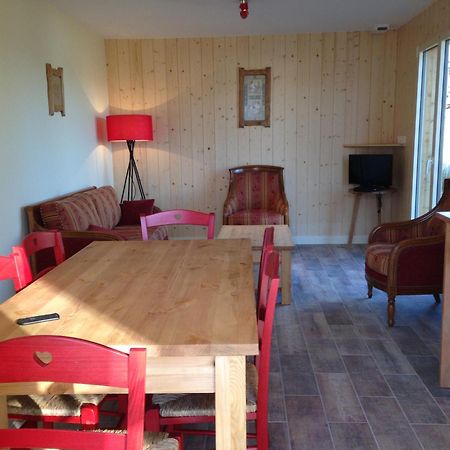 Le Chalet Des Patures Rochefort-Montagne ภายนอก รูปภาพ